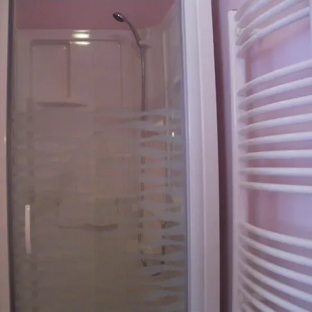 A L'Abri Des Vents Bed & Breakfast Saint-Jean-le-Thomas Room photo